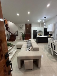 Rumah m² dengan 3 bilik tidur dan 2 bilik mandi peribadi di Bandar Iligan (Stylish Modern Retreat F