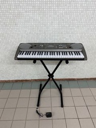 YAMAHA EZ-250i 61key數碼鋼琴 電鋼琴 KEYBOARD 電子琴 DIGITAL PIANO （上水交收）發光琴鍵正常使用有運行影片 不議價送琴架， no bargain with 
