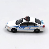 596 1: 64 Chevrolet Enpara NYPD NYPD NYPD Car Painting Simulation Alloy Car Model Finished Decoratio