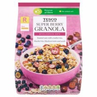 Tesco Super Berry Granola 500g.