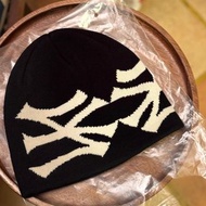oMA STUDIOS NY NY SKULL CAP NEW ERA YANKEES MOMA