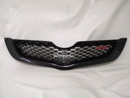 กระจัง​หน้า​ วีออส​ เบลต้า โตโยต้า วีออส รังผึ้ง ตัวนอก โลโก้ RS toyota vios belta เบลต้า 2007-2012