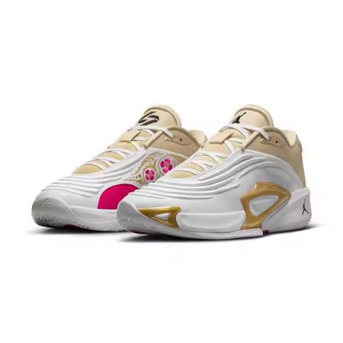 Nike Air Jordan Luka 3 Low-Top AJ Anti-Slip, Durable, Cushioned Air-Cushioned Performance Basketball