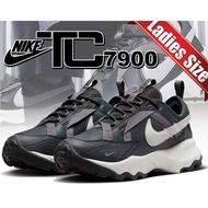 ナイキ ウィメンズ TC 7900 NIKE WMNS TC 7900 anthracite/mtlc platinum dd9682-001 アンスラサイト レディース スニーカー 厚底