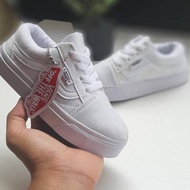 Trends This Moon Children Shoes VANS OLD SKOOL FULL WHITE MOTIF Rope / SNEAKER Shoes / Children Shoes / Men Shoes / CASUAL Shoes / Children Shoes / Children Shoes / Men Shoes / CASUAL VANS Shoes / Children Shoes / Men Shoes / CASUAL VANS Shoes / Children