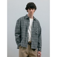 C2H4 Almari Pakaian Lama Baju Berkedut