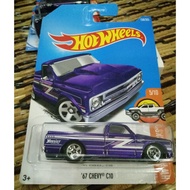 Hot WHEELS 67 CHEVY C10