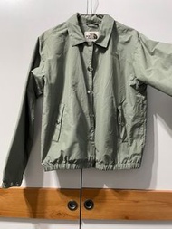 The north face 教練外套