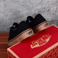 Vans black Shoes - Latest vans Shoes - vans Shoes For Men And Women - vans Shoes