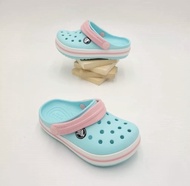 รองเท้าลำลองแฟชั่น เด็ก สไตล์ Crocs Crocband Clog Kid