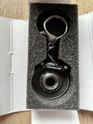 【This is Eddie】PORSCHE德國保時捷原廠貨-德國製造黑色煞車碟盤卡鉗鑰匙圈