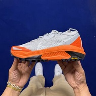 Nike ACG Zegama Trail HV8113-100