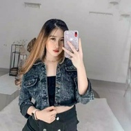 Jaket jeans crop wanita korean style 2022 Jaket jeans crop jumbo Jaket jeans crop putih Jaket jeans