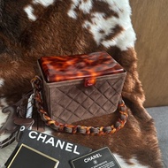 中古包 CHANEL 香奈兒 麂皮菱格手提包