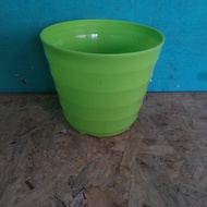Pot Mado 18 Hijau / Pot plastik warna