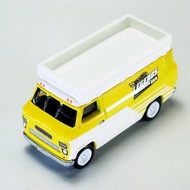 Hot Wheels loose Premium Rally Hauler Team Transport "Legends Tour"HW - Yellow