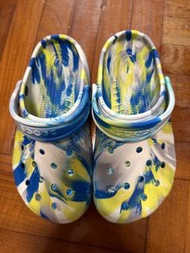 Crocs 涼鞋