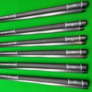 Professional 57.8 Inches 12.4mm Snooker Pool Cue Stick Carbon Fiber Two Piece Cue with Fibta De Carb