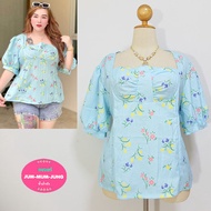 Square Neck Fat People's Shirt Blue Dobby Fabric Floral Pattern The Back Pulls 1 Elastic Band Very B