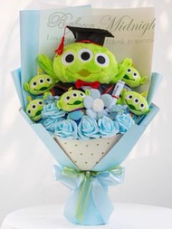 (多圖) (預訂)三眼仔花束｜三眼仔｜三眼仔畢業花｜情人節｜畢業｜畢業公仔｜畢業花｜生日｜520花束｜520禮物｜母親節花｜紀念日花｜花球｜Alien花｜ToyStory｜反斗奇兵