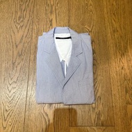 🈹包平郵! Niko and… 藍白色間條薄身西裝外套 blue stripe blazer