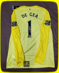 เสื้อเหย้าGKของแท้ Man United 2013/2014 พร้อมลายเซ็น David De Gea