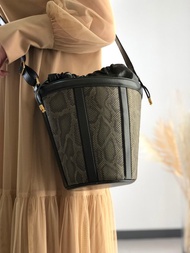 【日本直送 名牌中古包】CELINE 蛇紋皮革 側肩包 棕色 皮革 水桶包 vintage vintage 復古 63xvj6