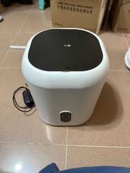 95%新 小型洗衣機 嬰兒 洗衣機 洗衫 小米 。只洗過幾次BB衫仔