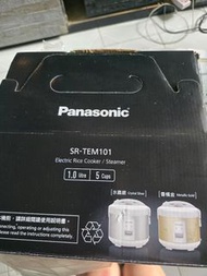 Panasonic SR-TEM101 電飯煲