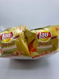 เลย์ รสหมึกย่างฮอตชิลลี่ 13 กรัม x 12 ซอง ขนมเลย์ Lay chips hot chilli squid flavor