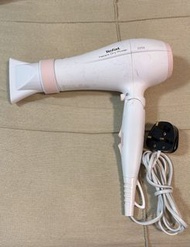 Tefal 2200W 專業風筒
