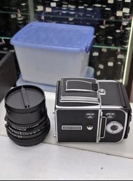HASSELBLAD 500C/M + A12 BACK  DEMO UNIT  NOT FOR SALE HASSELBLAD CF DISTAGON 60MM F3.5 T*