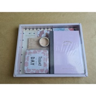 Journal stationary set