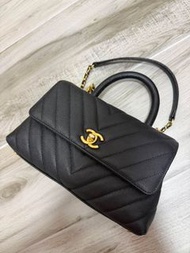 Chanel Coco handle small黑色魚子醬皮(蜥蜴皮手柄）