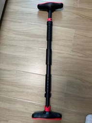 室內家用兒童成人單桿，免打孔，牆上引體向上器