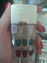 Dashing Diva Magic Press 美甲 2