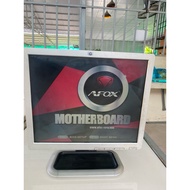 HP 19 inch monitor liquidation (free VGA cable)