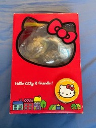Hello kitty 扭蛋機