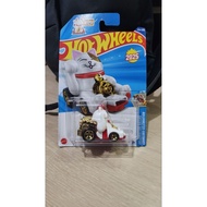 Hotwheels Feline Lucky