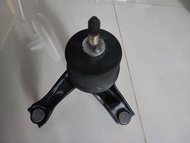 แท่นเครื่อง แท้ Toyota camry Acv5051 ปี2012-2017 มือสอง used