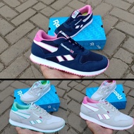 Reebok women's shoes, gym shoes