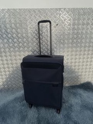 二手系列： Samsonite輕盈布質可擴展行李箱； samsonite light weight 25 inch expandable luggage 65 x 43 x 24cm （+3cm）已經