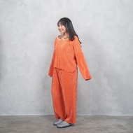 Heylo - Fleur Series - Oneset Pleats - Women's Pleated Suit - Long Sleeve Long Pants - Mandarin Oran