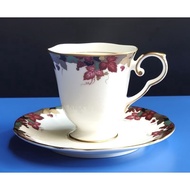 Hoya Vines Decor Bone Cup & Saucer