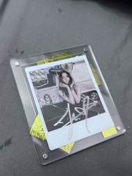 BLACKPINK Jisoo 簽名