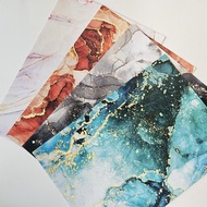 8 月大理石 A4 設計紙