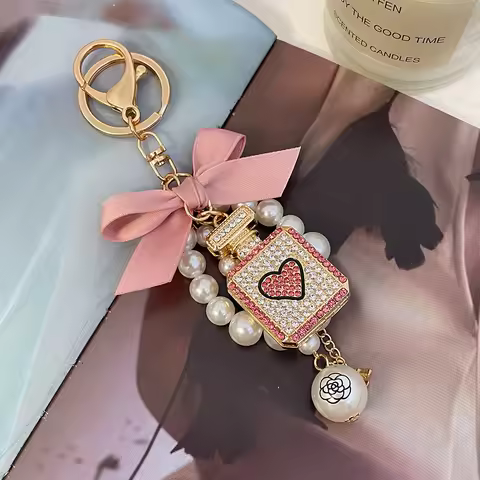 2024 New Luxury Crystal Love Perfume Bottle Keychain Pearl Bow Key Ring Eiffel Tower Women's Bag Pen