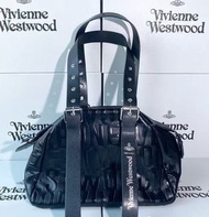 Vivienne Westwood 西太后 黑色字母保齡球托特包