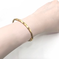 Golden Swirl Bangle 916 Gold