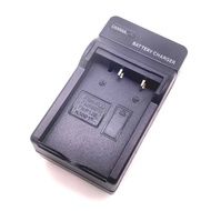 1PCS FNP-60 battery charger for Fuji camera  F401 F601 F50i F501 F410 camera battery Li-20B battery